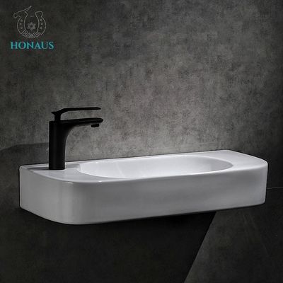 Ceramic 10-15L Large Bathroom Wall Hung Basin Customised Easy To Clean